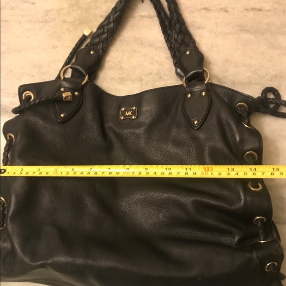 Michale Kors Leather Handbag - Picture 5 of 8